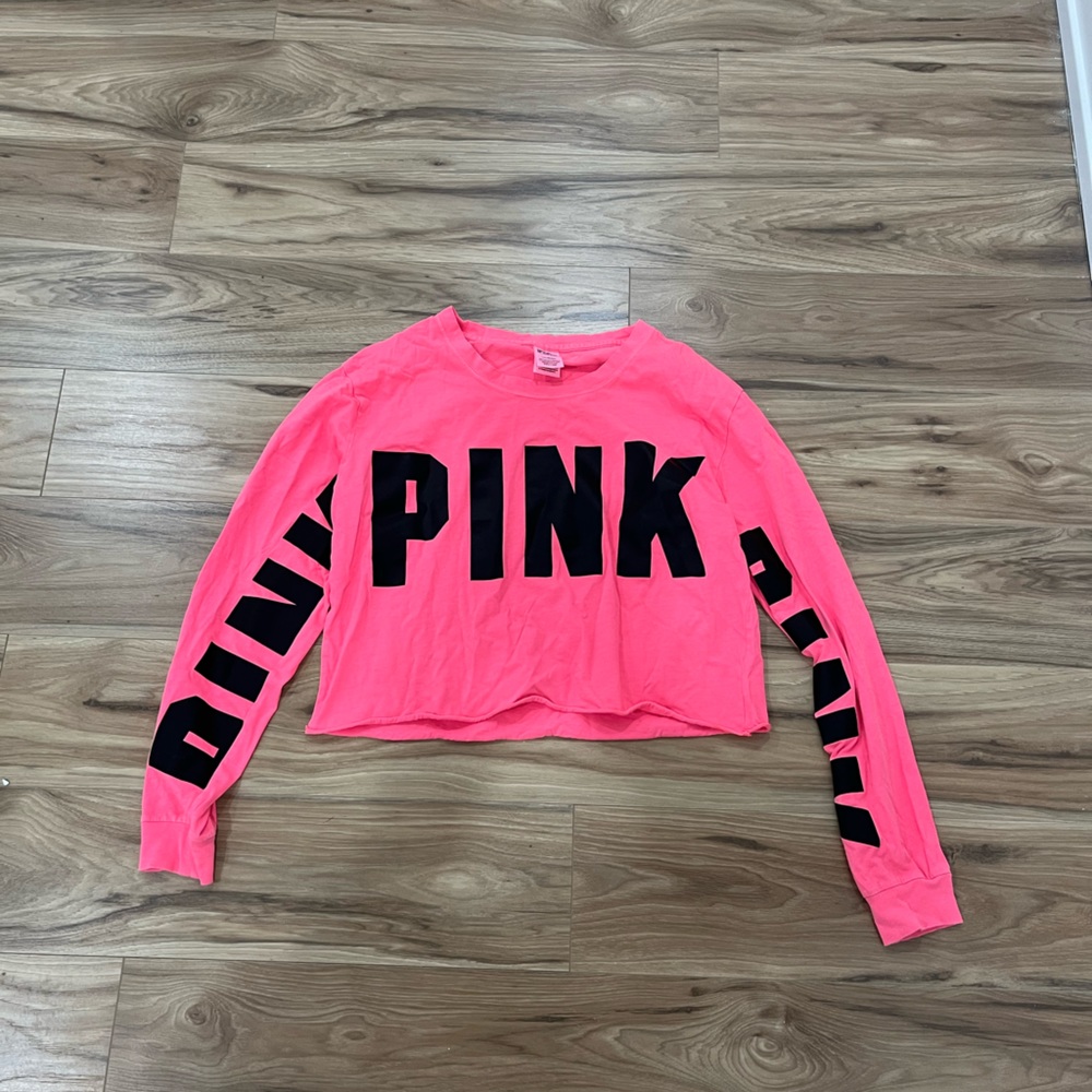 PINK New Hot Pink Cropped Long Sleeve Tee
